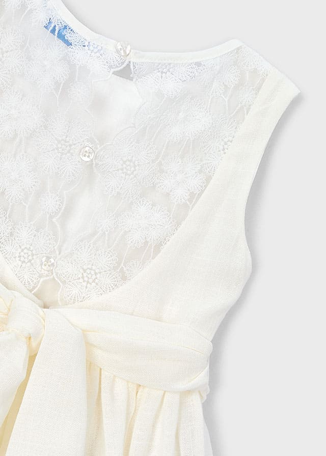 Vestido puntillas