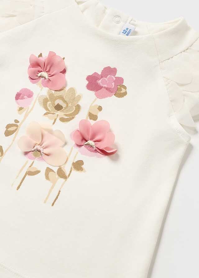 Camiseta m/c apliques flor