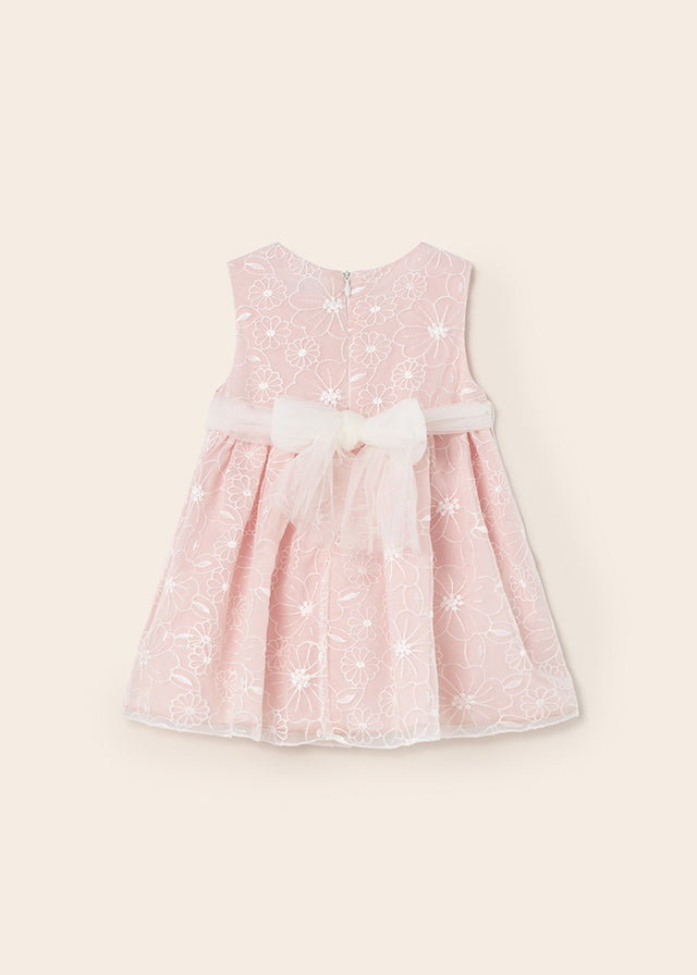 Vestido organza bordada