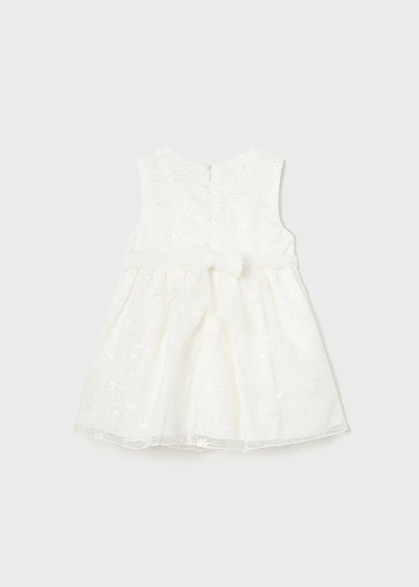 Vestido organza bordada