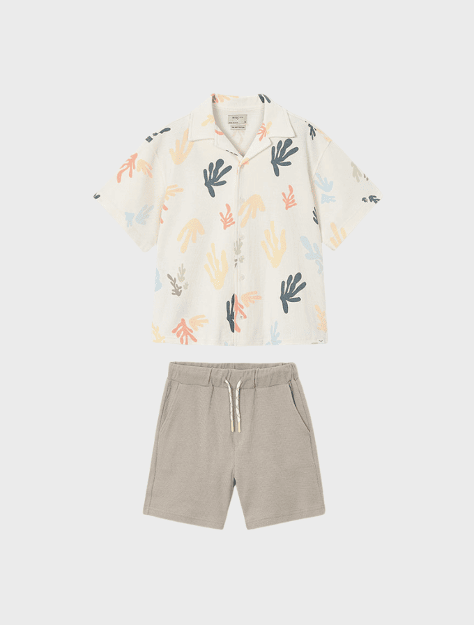 Conj. Camisa m/c punto estampada y Bermuda punto estructura
