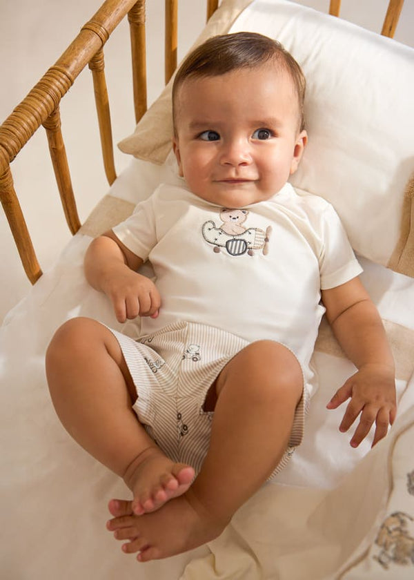 Conj. pantalon corto camiseta