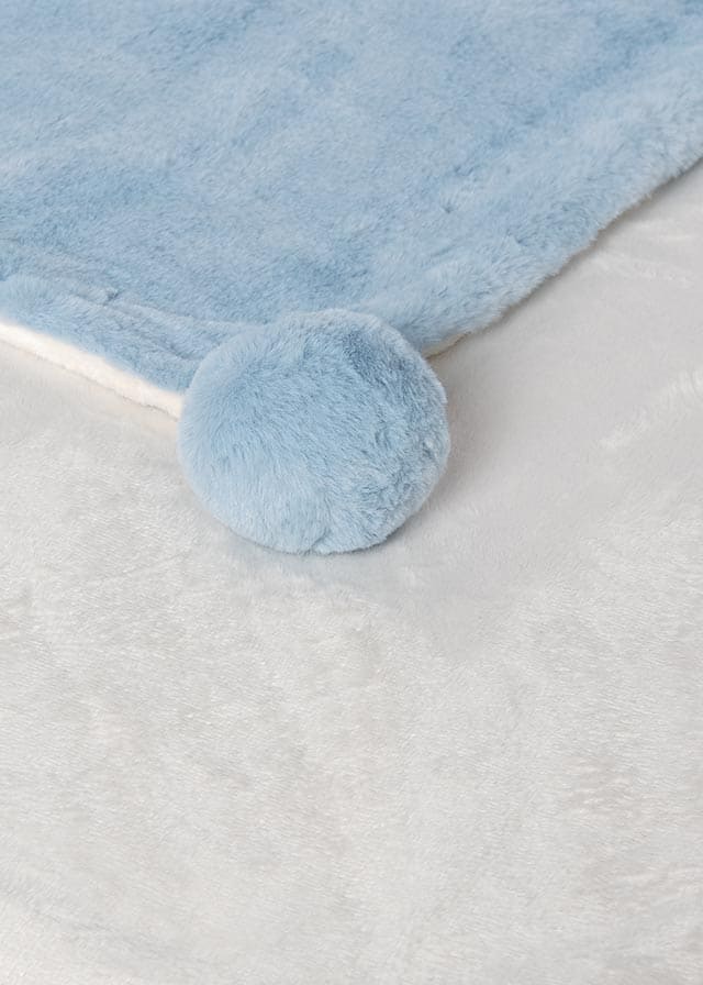 Manta pompon