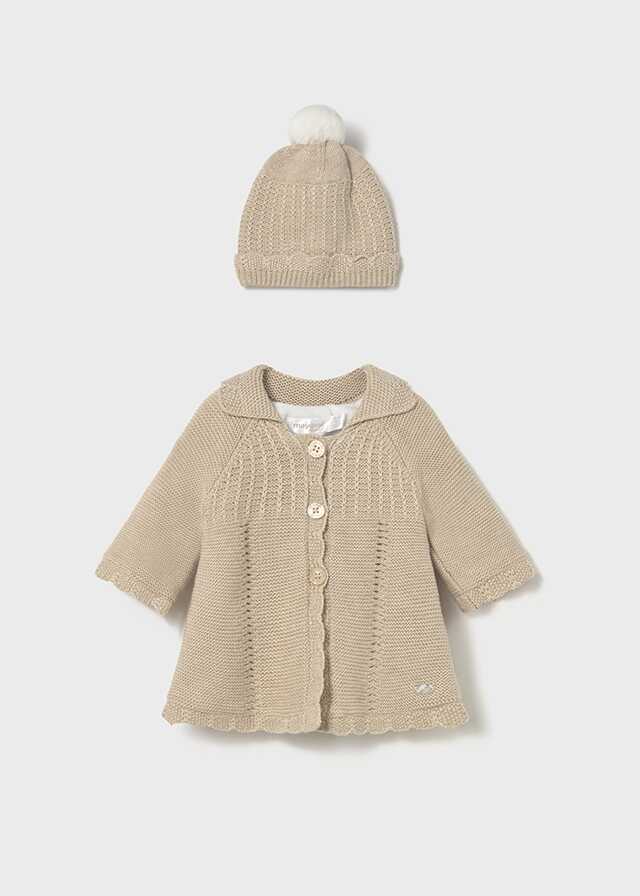 Abrigo y gorro tricot
