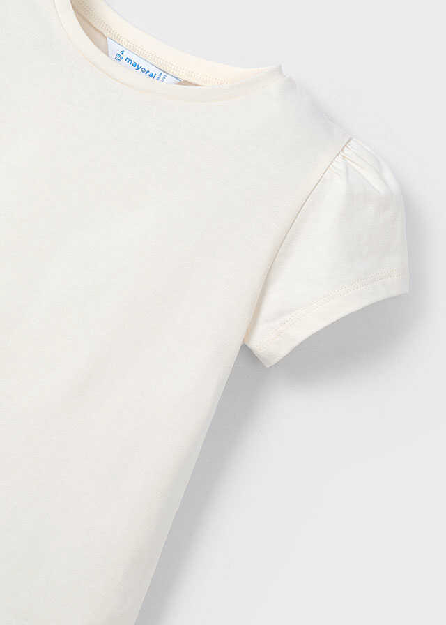 Conj. Camiseta m/c chaleco y Falda bordado