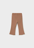 Conj. Pullover bordado y Leggings flared canale