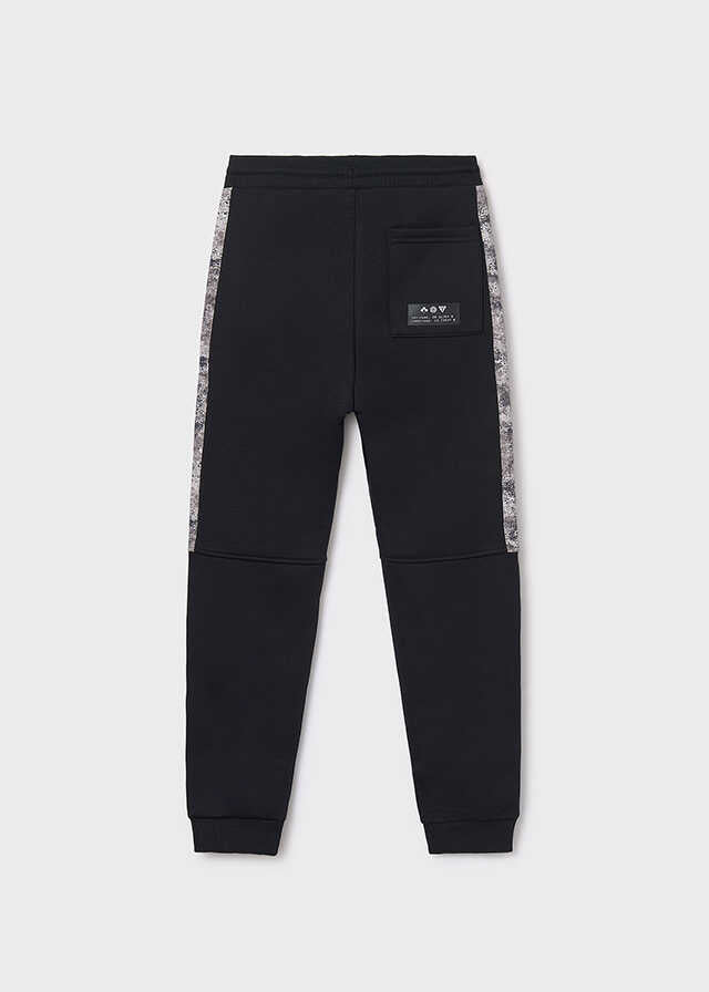 Conj. Pullover estampado y Pantalon contraste plana