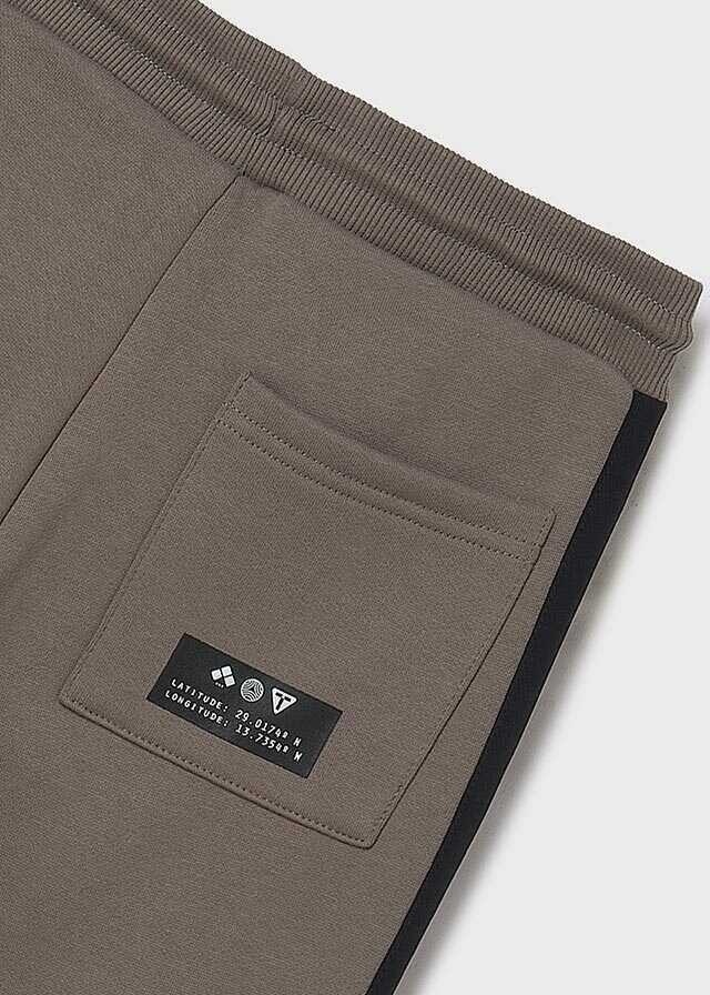 Conj. Pullover y pantalon contraste plana