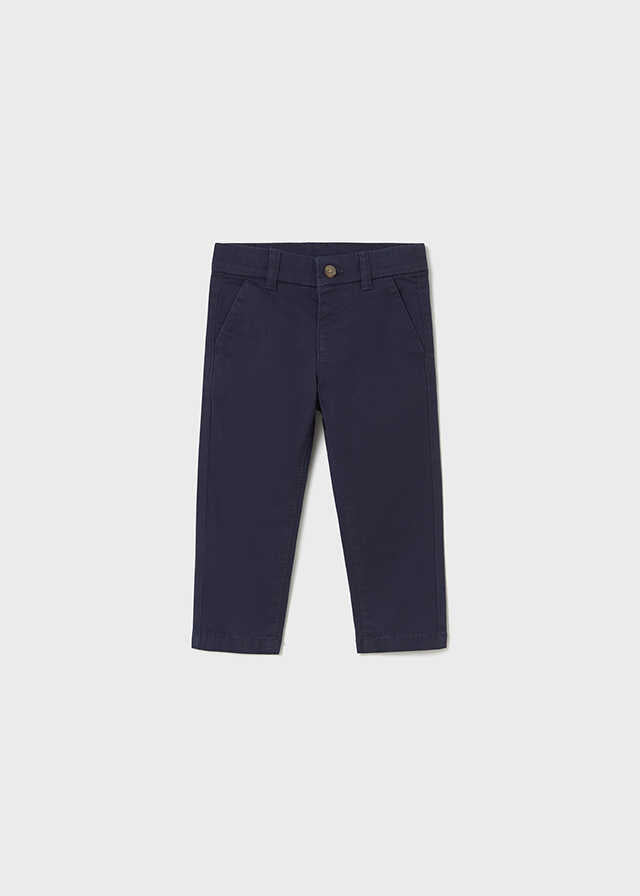 Pantalon chino sarga basico