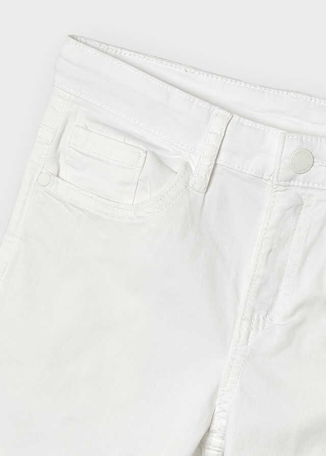 Pantalon sarga slim fit basic