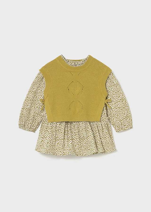 Vestido con chaleco tricot