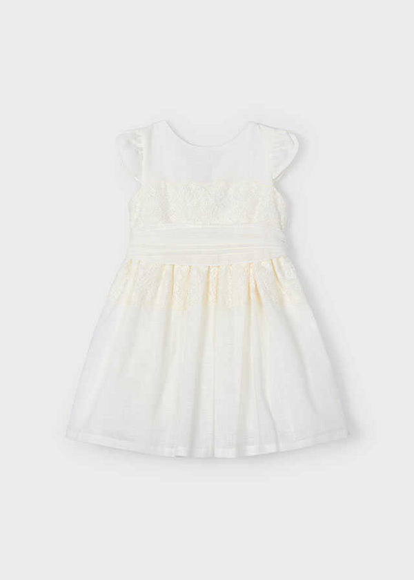 Vestido puntillas
