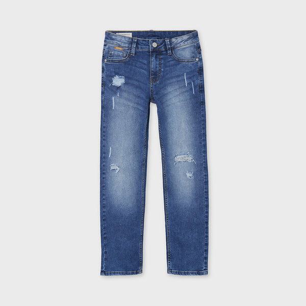 Pantalon tejano straight fit roto