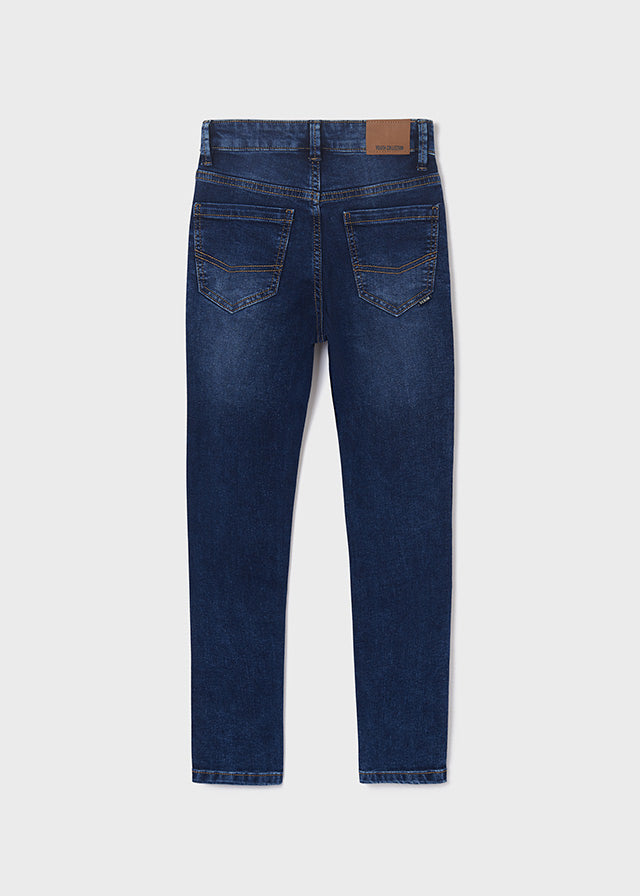 Pant. tejano slim fit básico