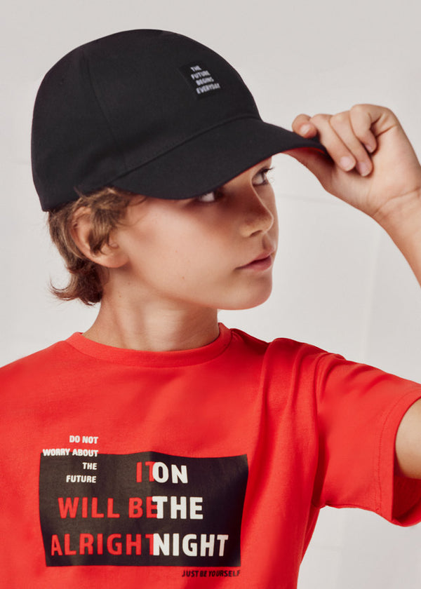 Conjunto punto con gorra